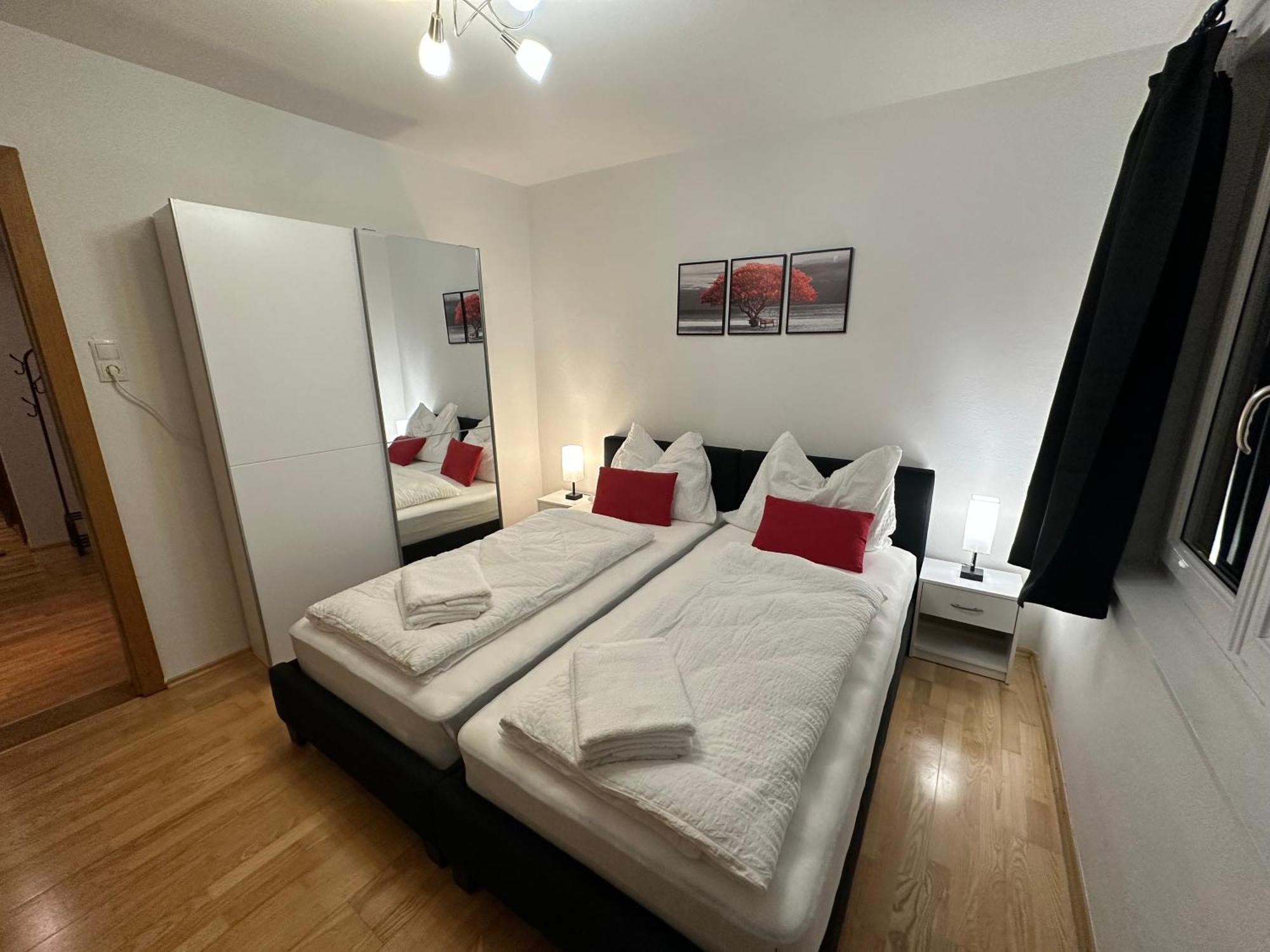 Maisonette-Apartment Mit Grosser Terrasse Im Zentrum Von ブレゲンツ エクステリア 写真